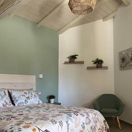 Domus Deiana Case Vacanza 산 조반니 수에르기우 외부 사진