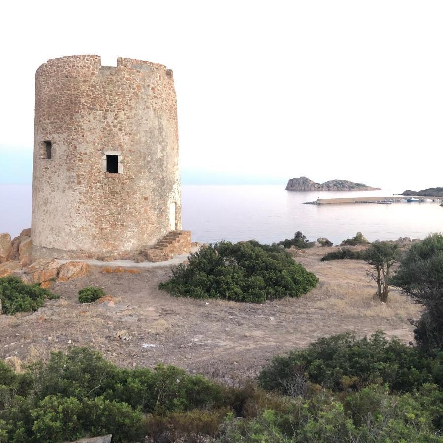 Domus Deiana Case Vacanza 산 조반니 수에르기우 외부 사진