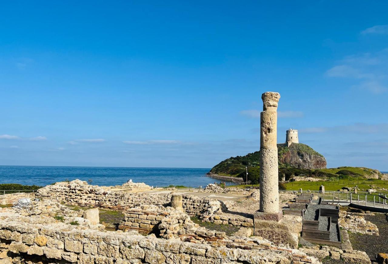 Domus Deiana Case Vacanza 산 조반니 수에르기우 외부 사진